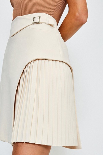 Tailored Buckle Detail Pleated Mini Skirt