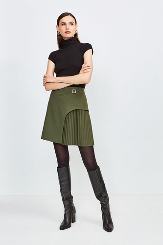 Tailored Buckle Detail Pleated Mini Skirt