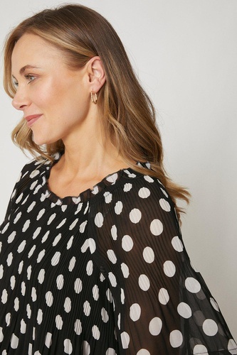 Spot Print Pleat Top