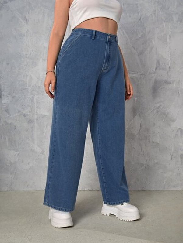 Plus High Waist Slant Pocket Jeans