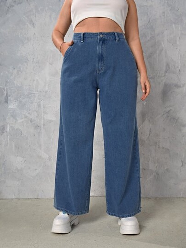 Plus High Waist Slant Pocket Jeans