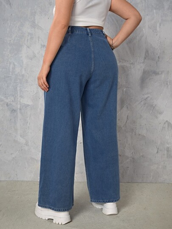 Plus High Waist Slant Pocket Jeans