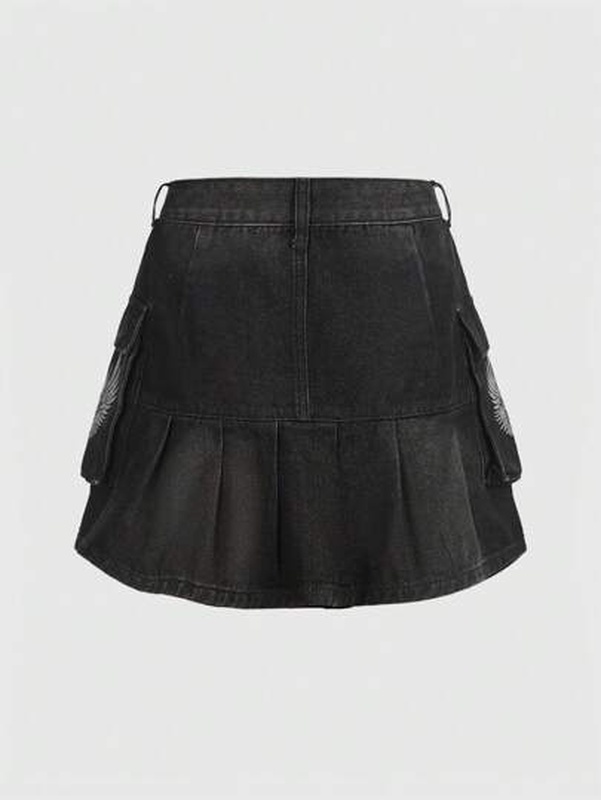 Fairycore Skull Print Flap Pocket Pleated Hem Denim Skirt