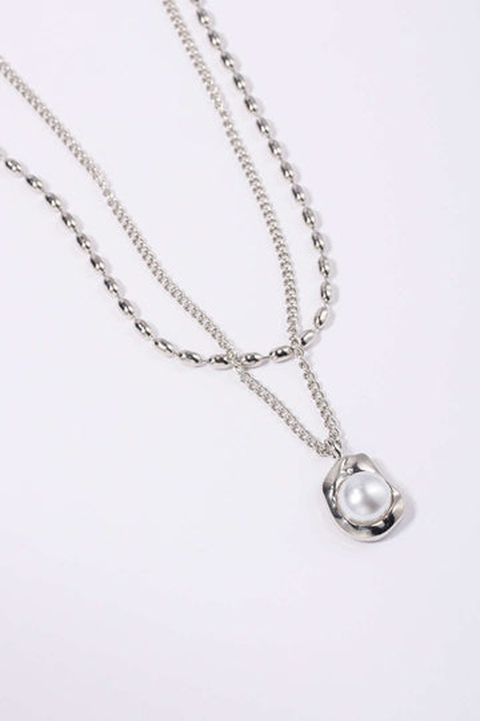 Pearl Pendant Double Layer Necklace