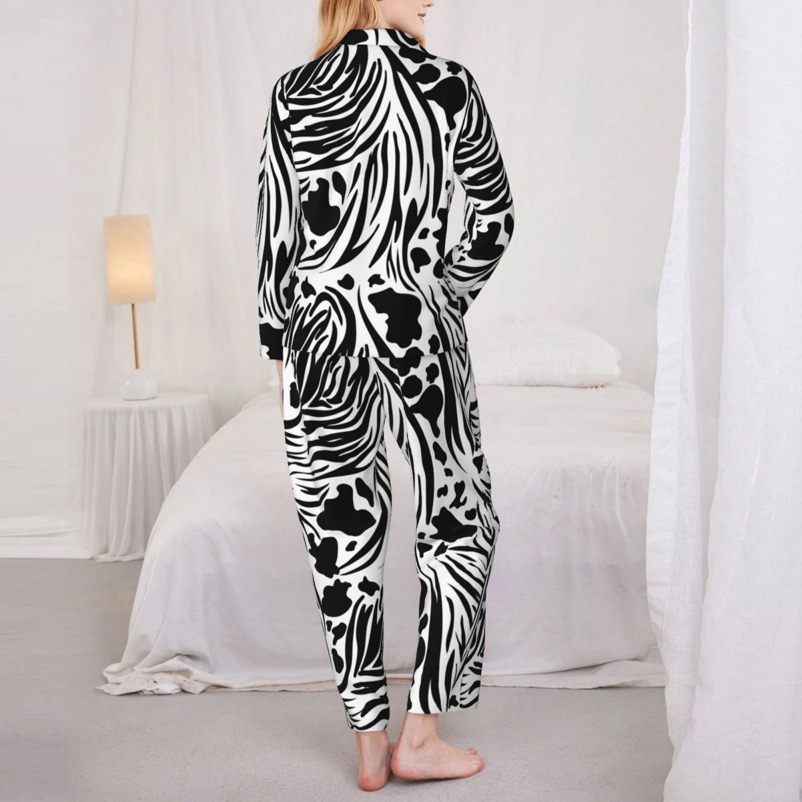 Women's Long-Sleeved Pajama Set