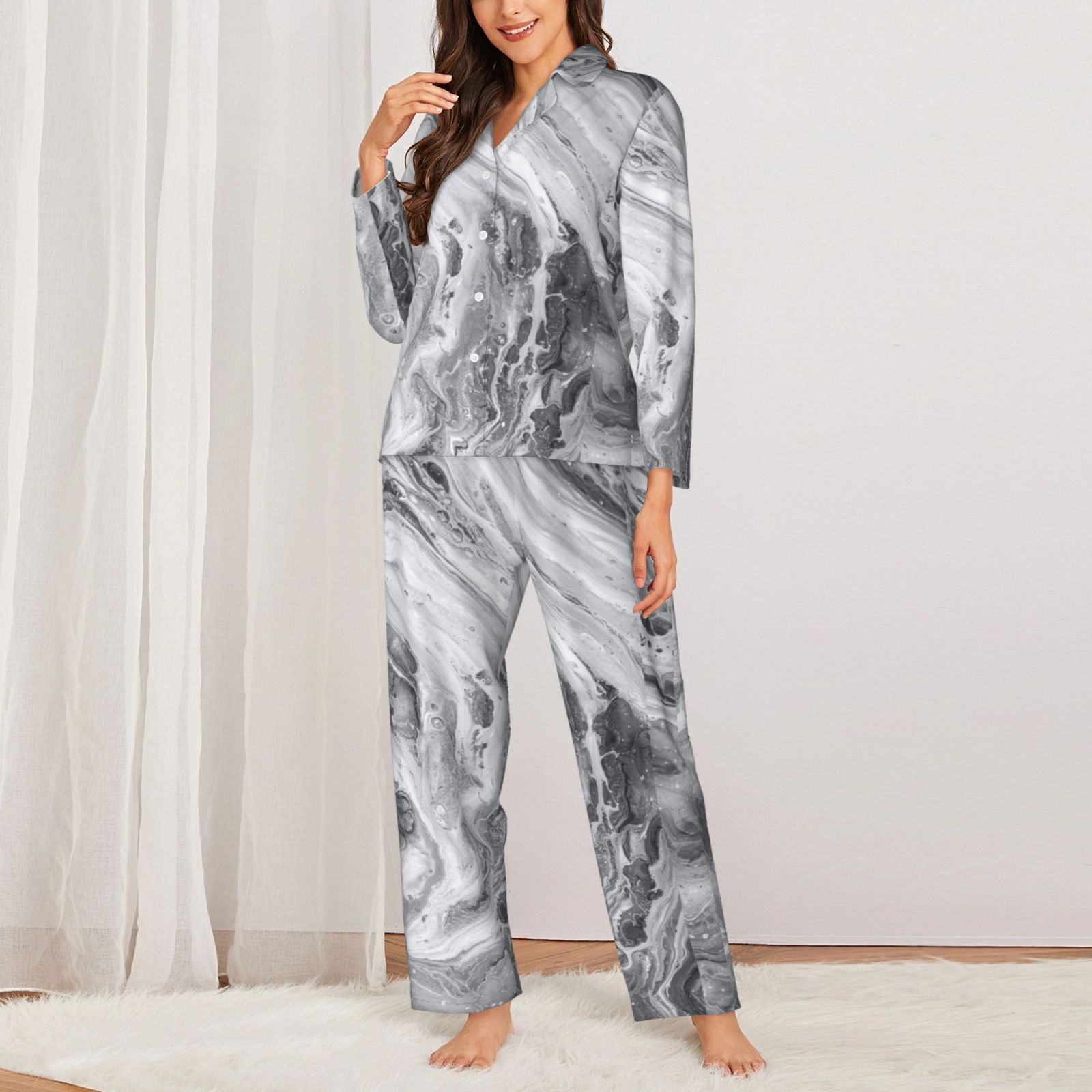 Women's Long-Sleeved Pajama Set