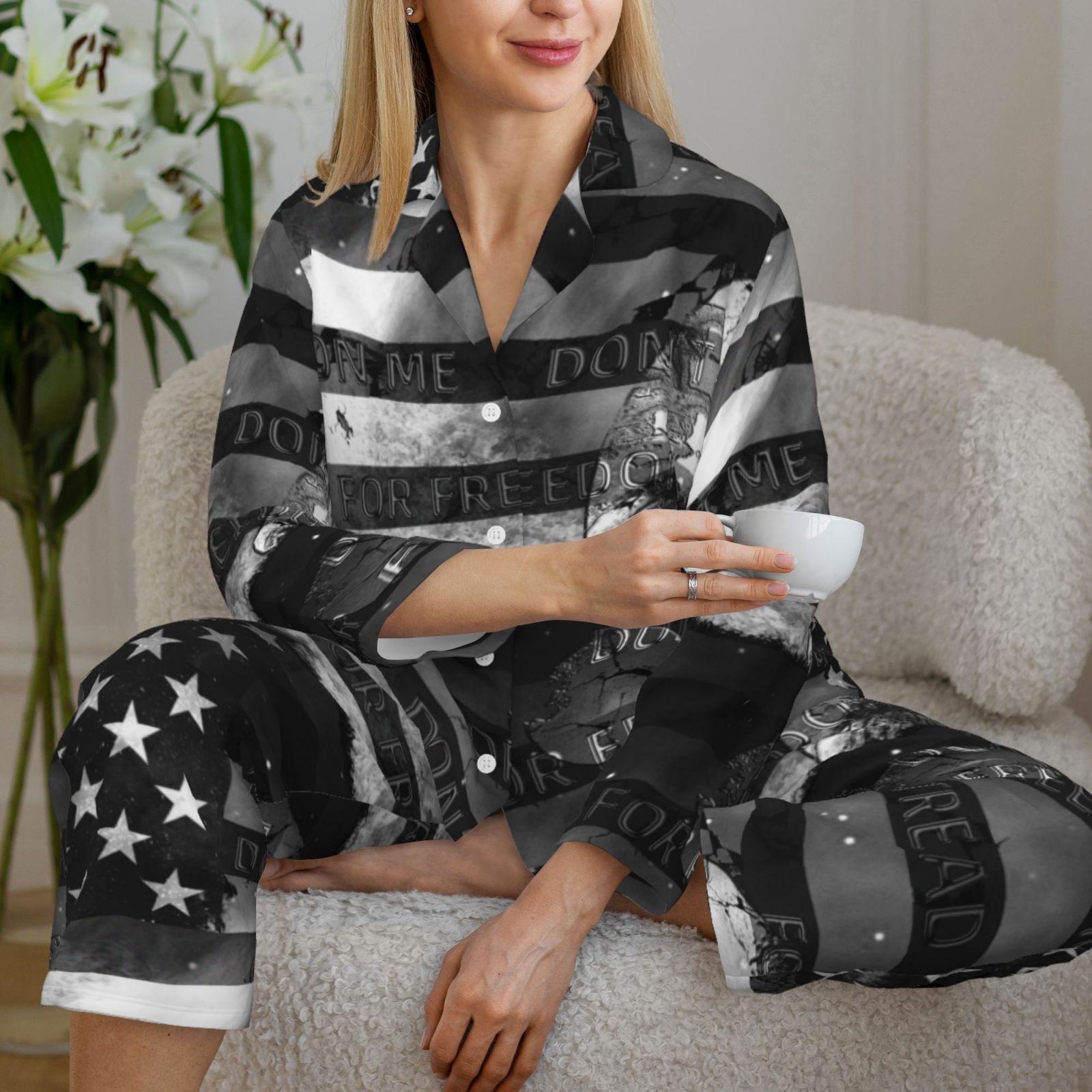 Women's Long-Sleeved Pajama Set