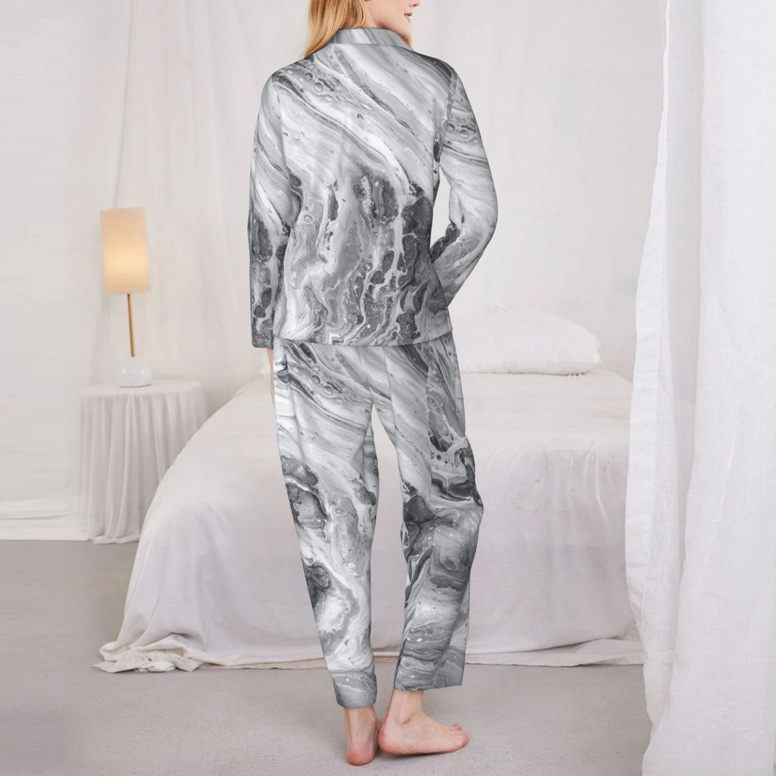 Women's Long-Sleeved Pajama Set