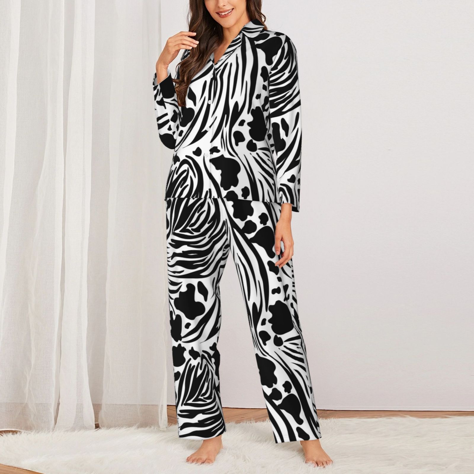 Women's Long-Sleeved Pajama Set