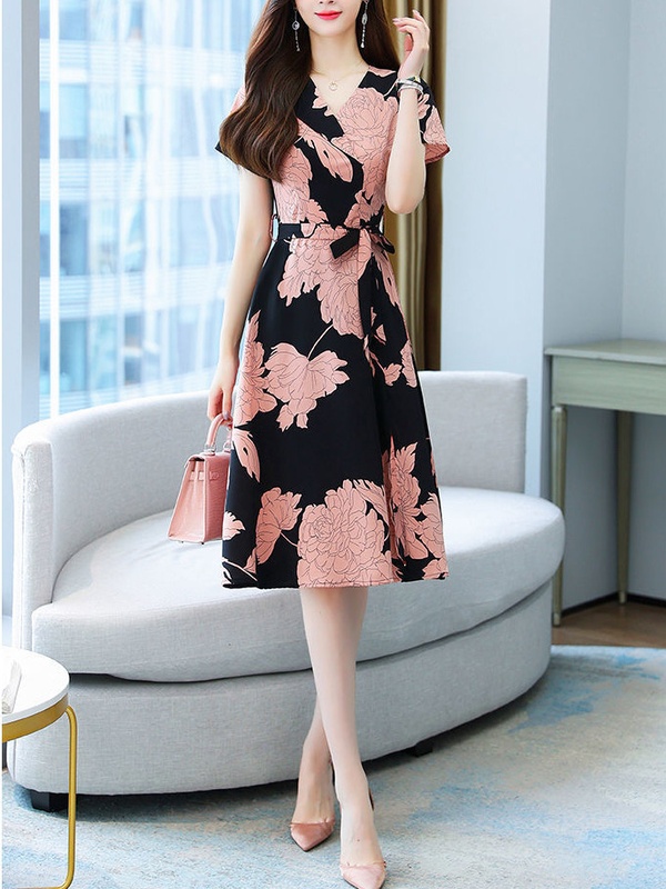 Elegant Short Sleeve Floral Dress