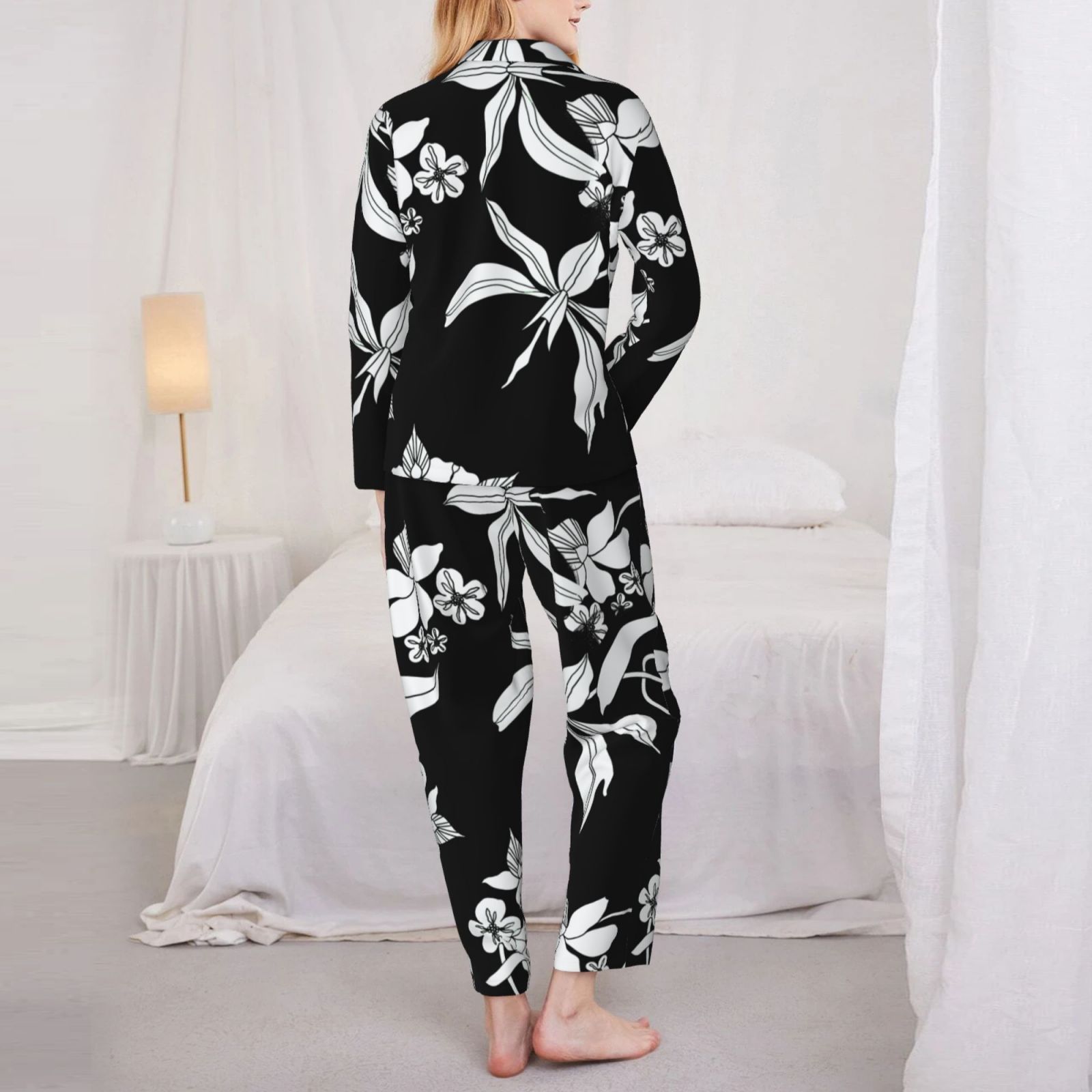 Women's Long-Sleeved Pajama Set