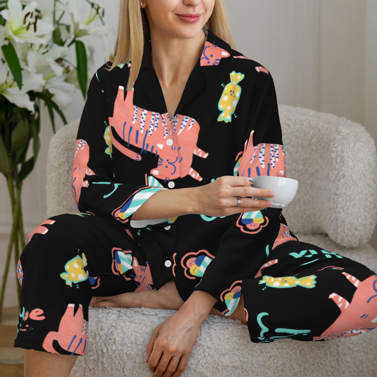 Women's Long-Sleeved Pajama Set