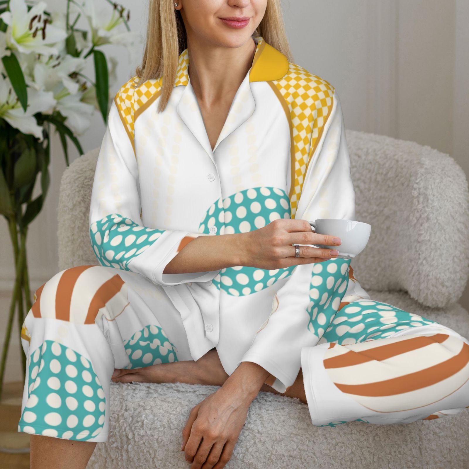 Women's Long-Sleeved Pajama Set