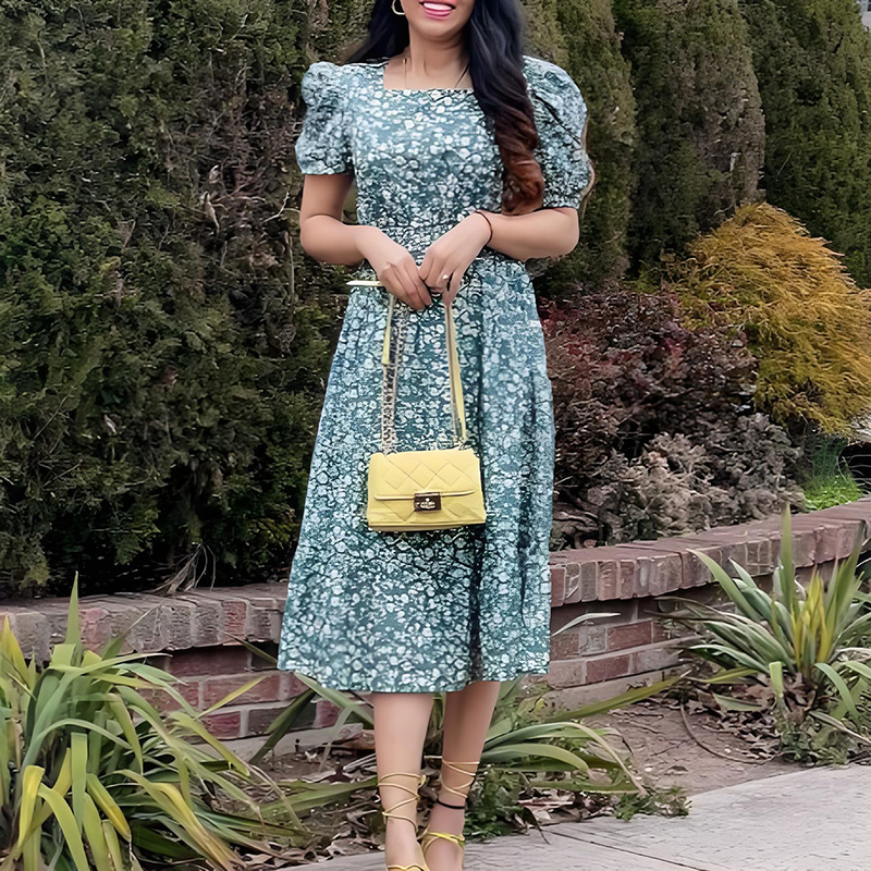 Elasticized Waist Short Sleeve Square Neck Green Floral Midi Dress