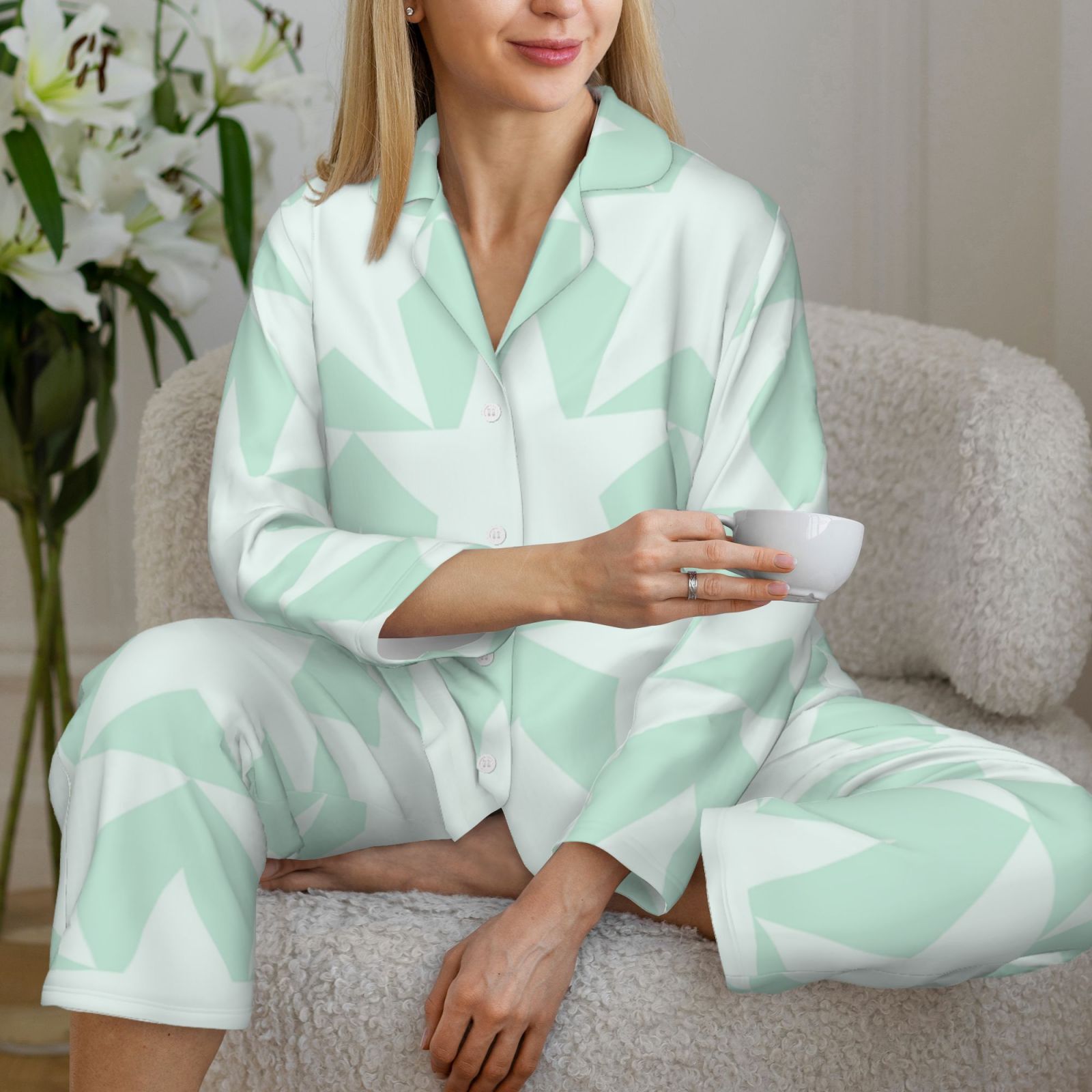 Women's Long-Sleeved Pajama Set