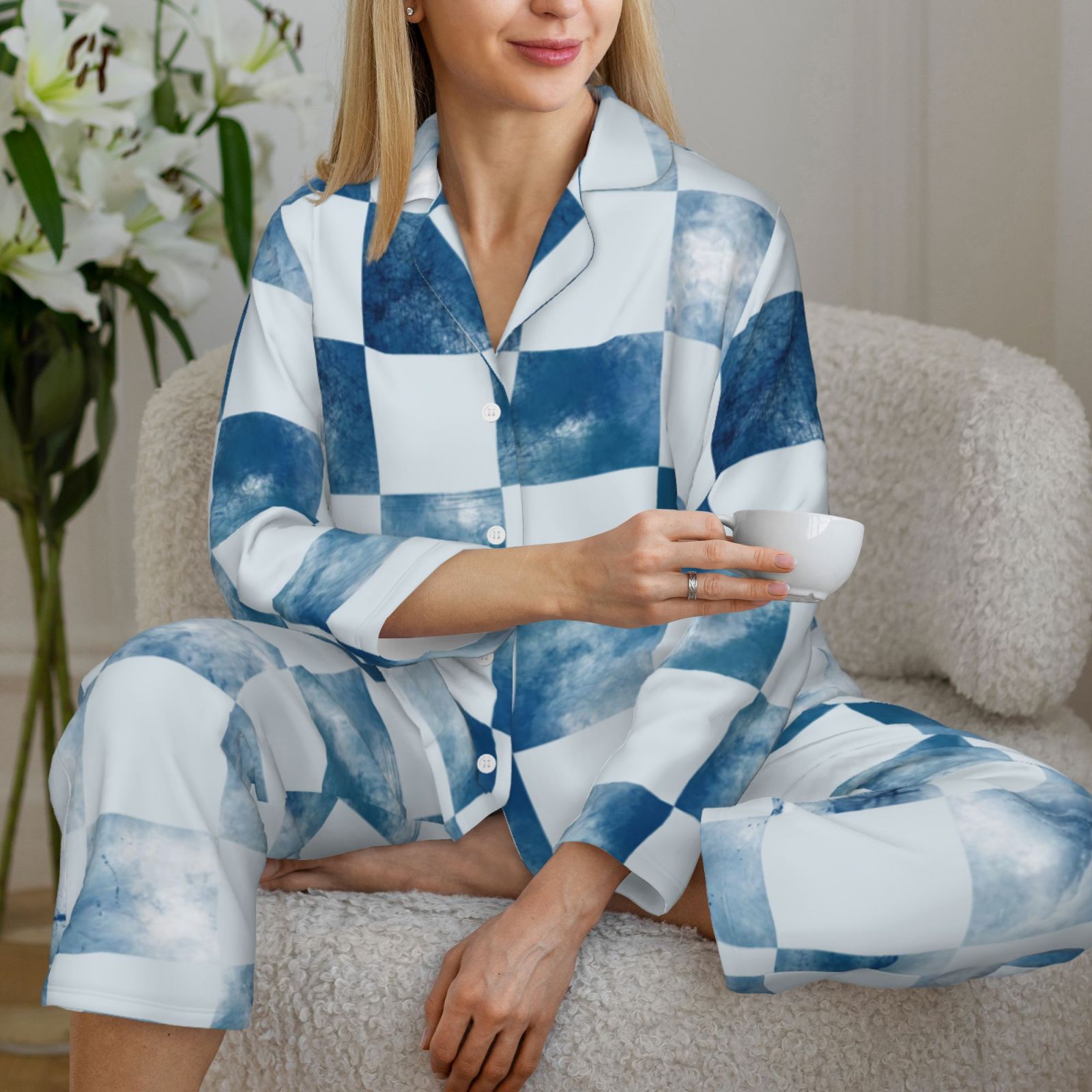 Women's Long-Sleeved Pajama Set