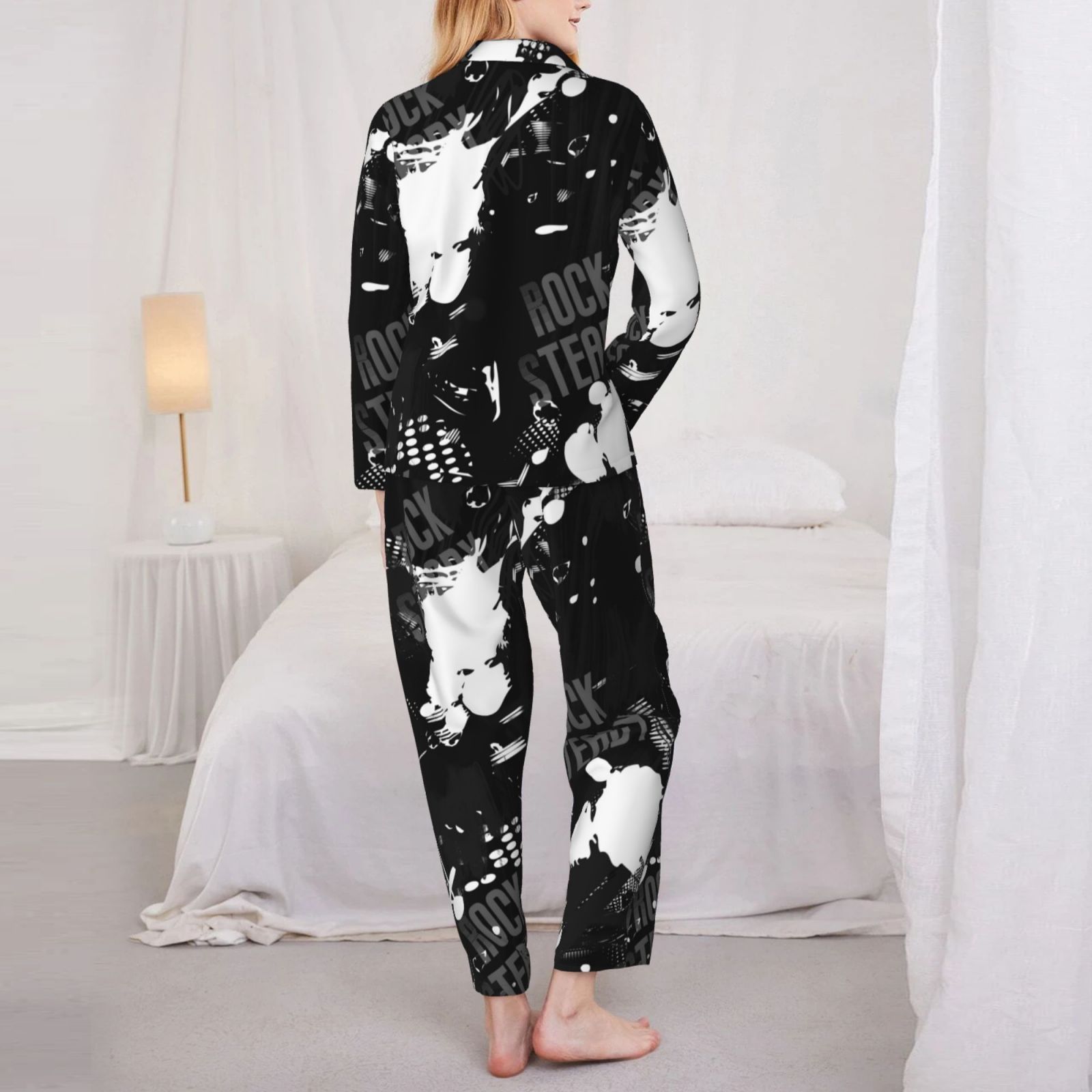 Women's Long-Sleeved Pajama Set