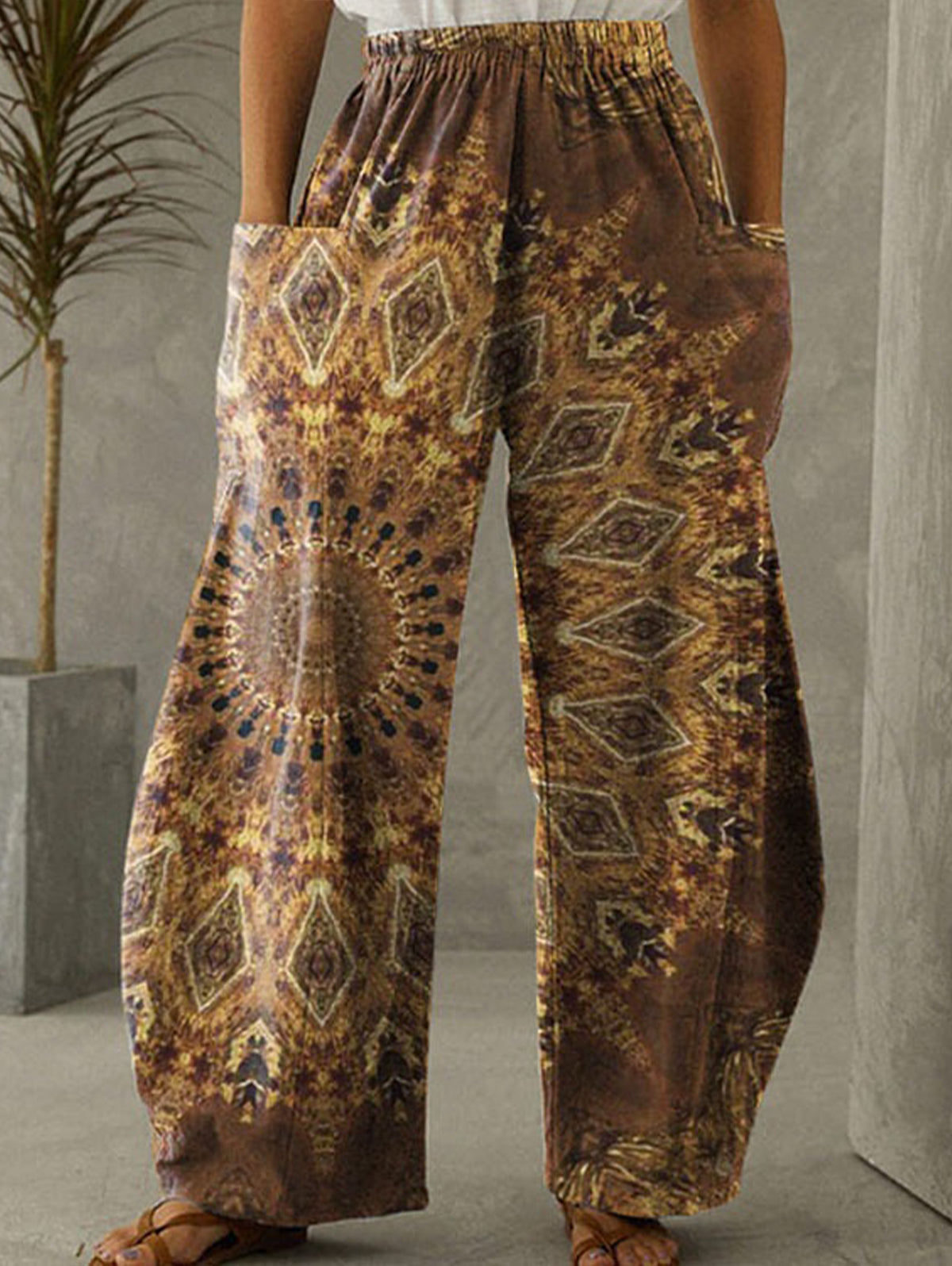 Elastic Waist Allover Print Wide Leg Pants