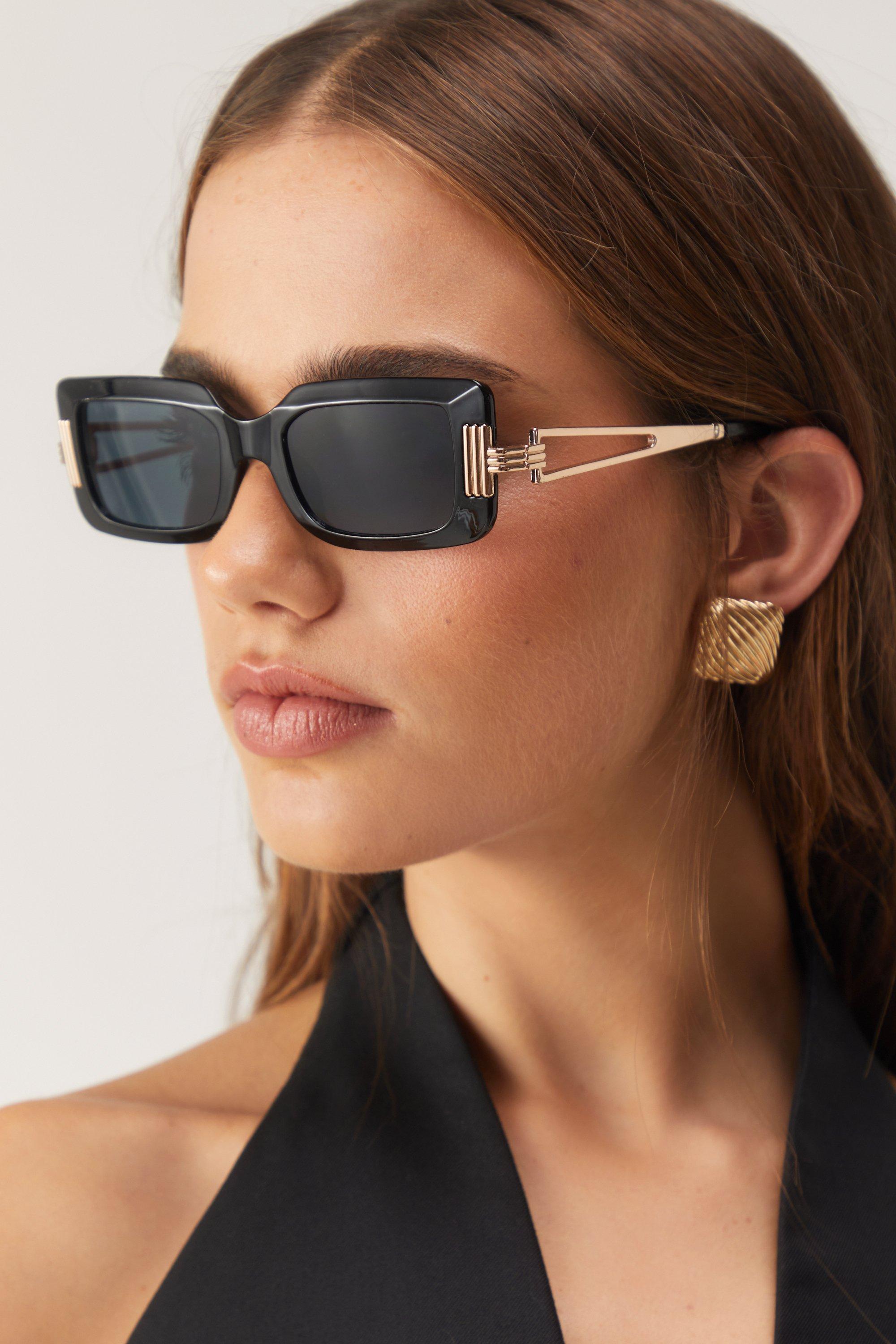 Rectangular Metallic Trim Sunglasses