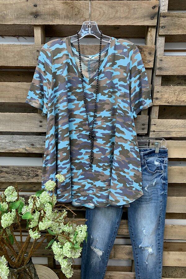 Curved Hem Camouflage Print T-shirt