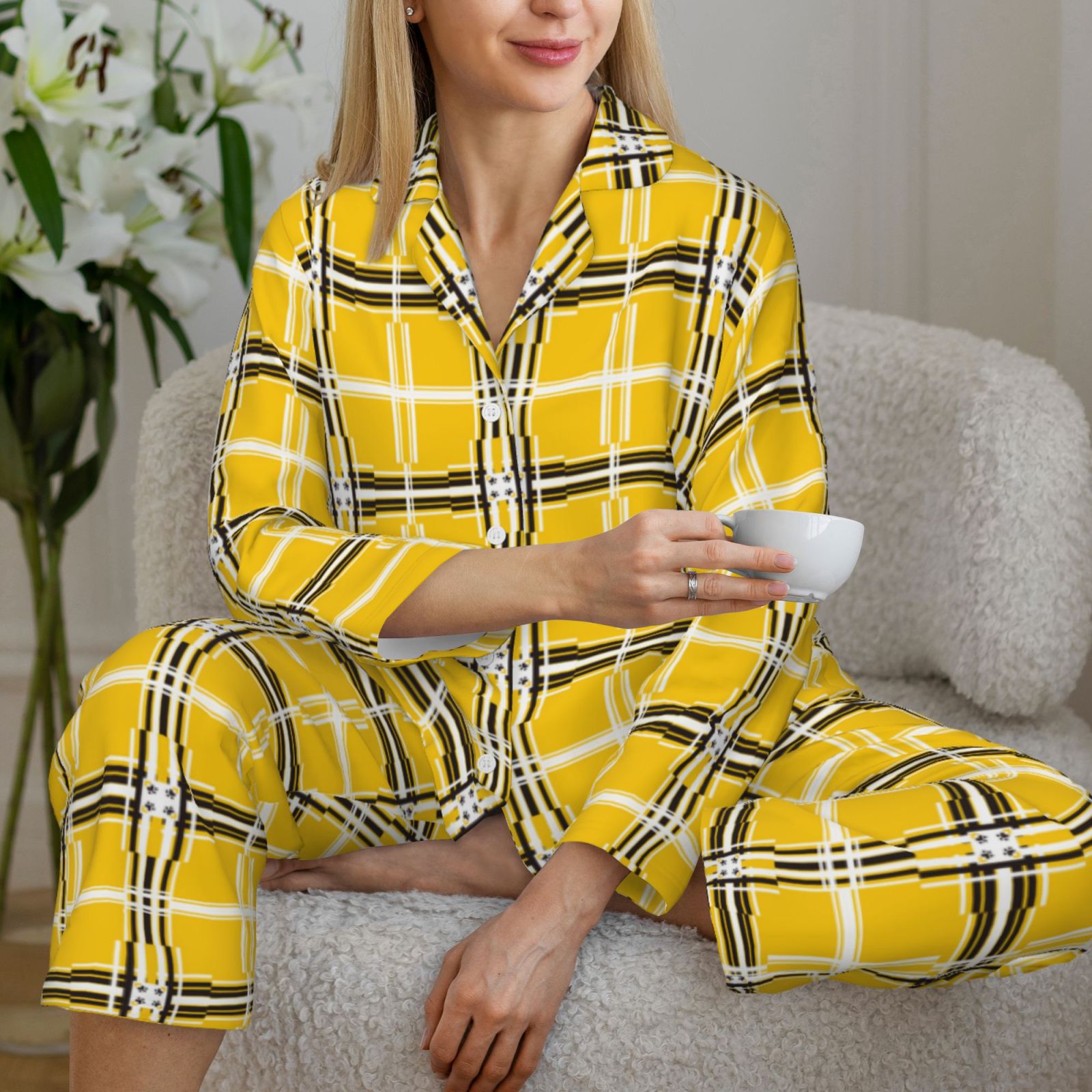 Women's Long-Sleeved Pajama Set