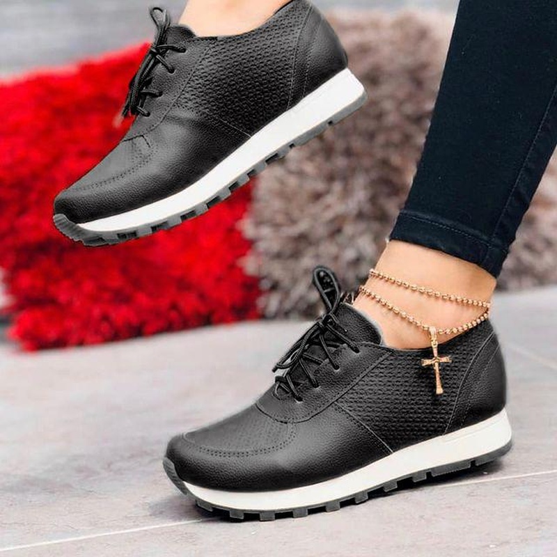 Casual Solid Lace Up Sneakers