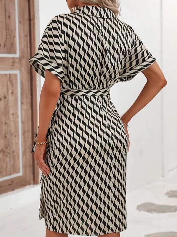 Print Short Sleeve V Neck Midi Dress